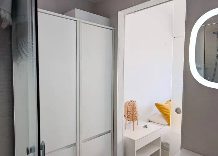 Amazingly Located 2 Bedroom Apartment In Boliches Apartman