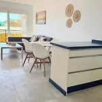 Modern 2bd In Boliches アパート