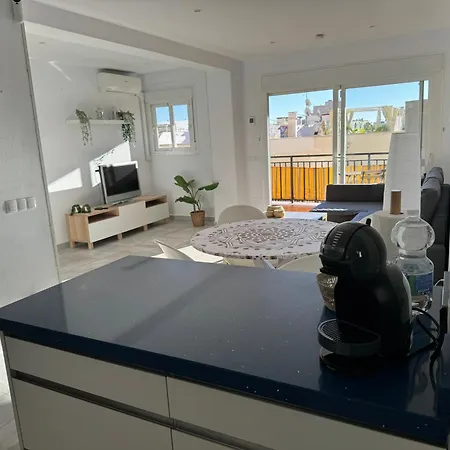Nina's Crib 2br Flat In Boliches 公寓 *