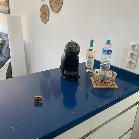 Nina's Crib 2br Flat In Boliches 丰希罗拉