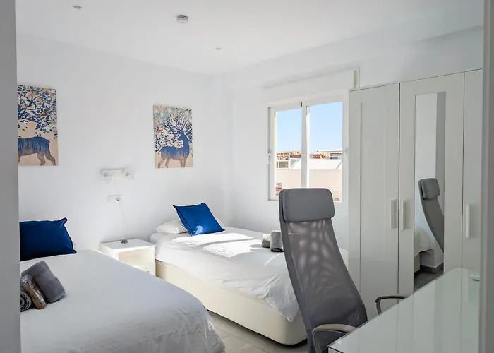 Amazingly Located 2 Bedroom In Boliches Apartment