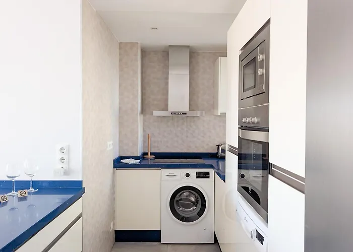 Amazingly Located 2 Bedroom In Boliches Fuengirola